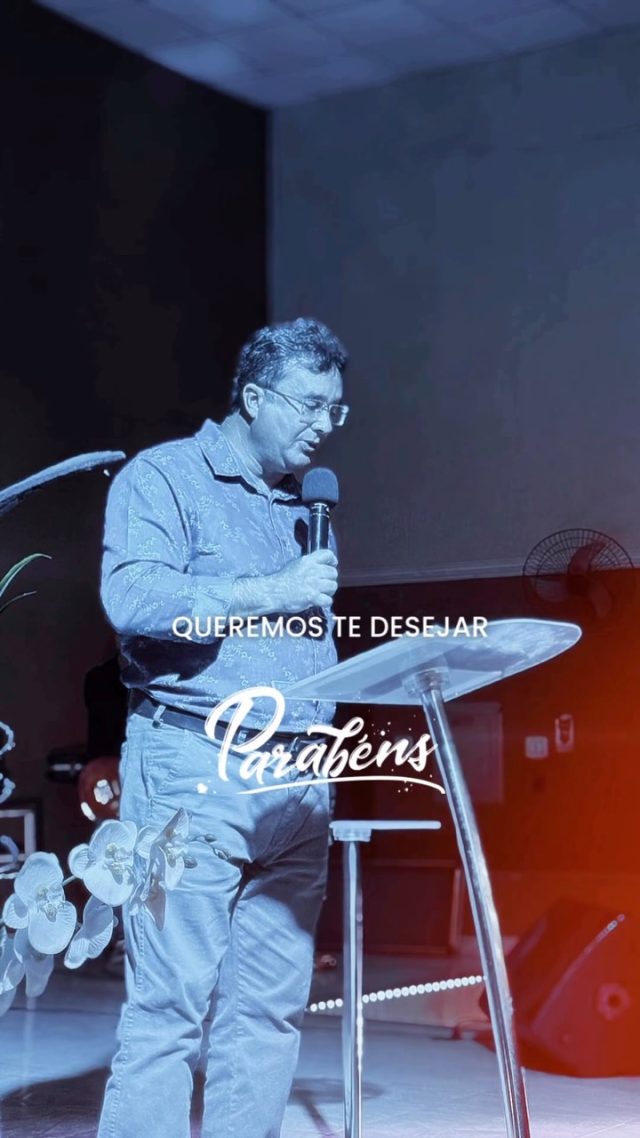 Hoje celebramos 27 anos de um ministério marcado pelo amor, pela fé e pelo cuidado com vidas. Pastor, sua caminhada na Primeira Igreja Batista de Itaúna é um testemunho de dedicação, perseverança e compromisso com o Reino de Deus. Obrigado por cada oração, cada aconselhamento, cada palavra e por nunca desistir das pessoas. Também agradecemos à sua família, que compartilha desse chamado tão especial. Que Deus continue fortalecendo sua vida e seu ministério, concedendo sabedoria, saúde e muitas bênçãos. Somos gratos por tudo o que o Senhor tem feito através da sua vida.