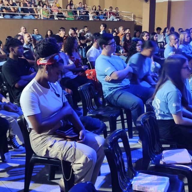Congresso Move Teen
Jesus Plano Perfeito, Hebreus 9 14

#PibItaúna #MoveTeenPib #hebreus9_14 #domingodosenhor