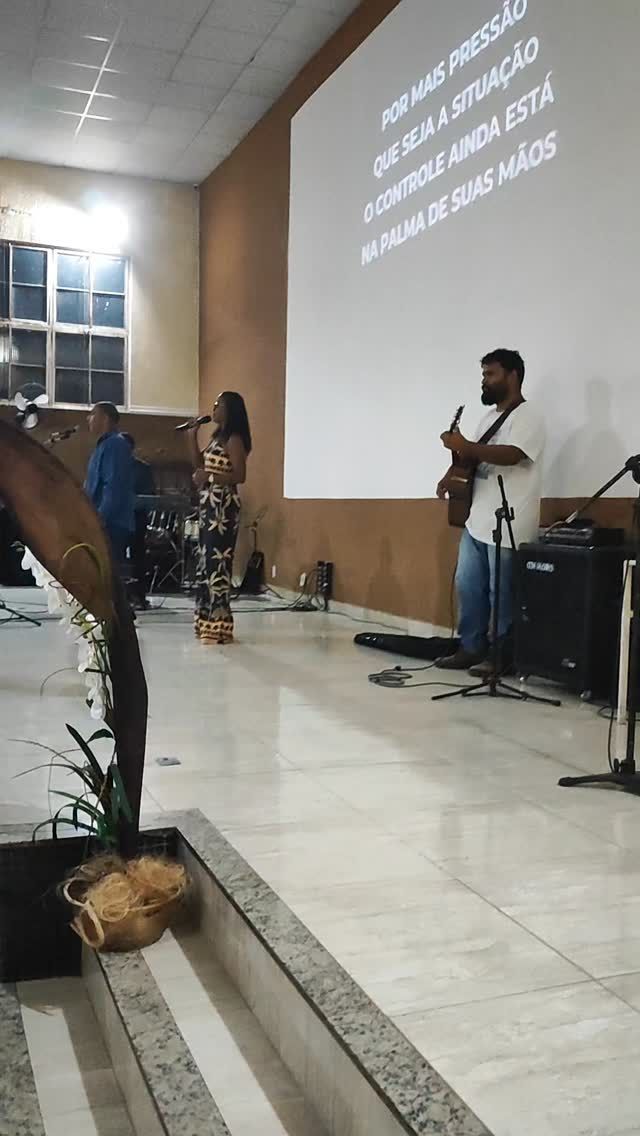 ✨ Louvor e adoração 🙌🏻

#culto #louvor #adoração #igreja #deusefiel #fé #esperança #amor #comunhão #pibitauna