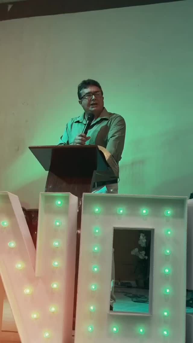 Mais um pouquinho do nosso culto de 62 anos — uma noite marcada pela presença de Deus, gratidão e muita alegria em comunhão. Que venham muitos outros anos celebrando juntos! ✨🙌 #pibitauna #62anos #cultodegratidao #igreja #fe comunhao gratidao celebracao deusébom familiaemdeus